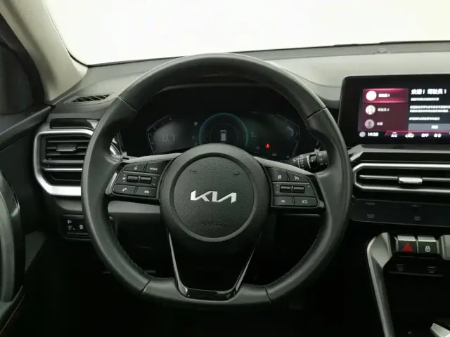 Kia Sportage — Фото автомобиля 11