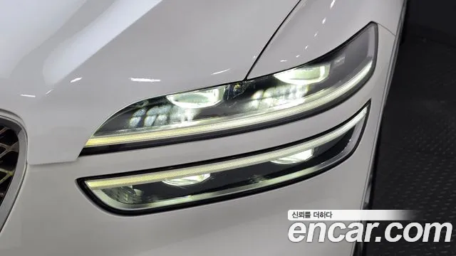 Genesis GV70 — Фото автомобиля 7