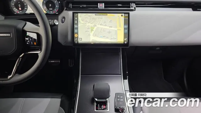 Land Rover Range Rover Velar Range Rover Velar 2.0 P250 Dynamic SE — Фото автомобиля 14