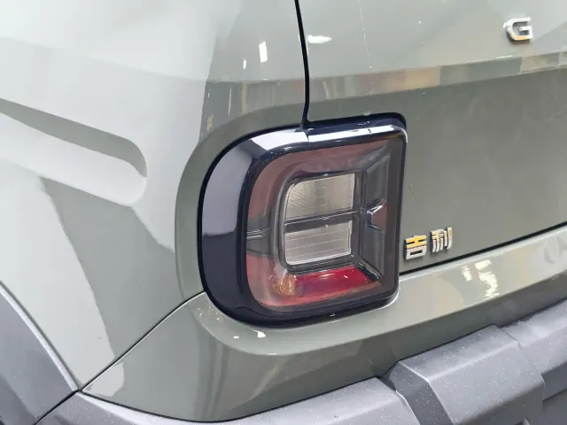 Geely Panda — Фото автомобиля 7