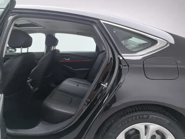 Honda Accord — Фото автомобиля 15