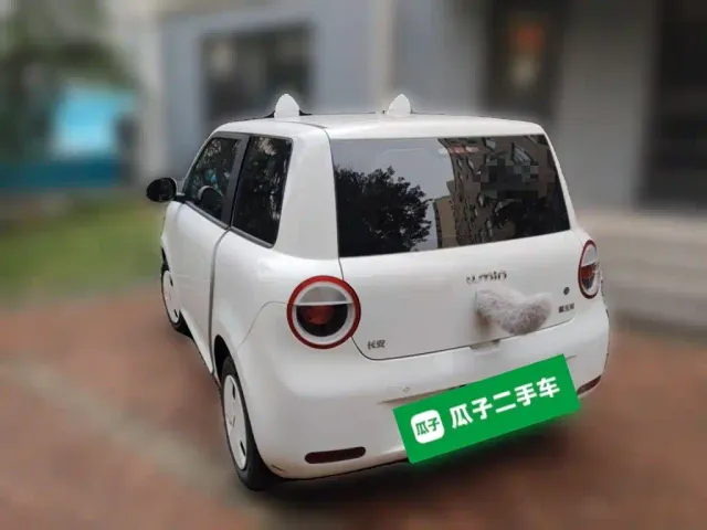Changan Lumin — Фото автомобиля 4