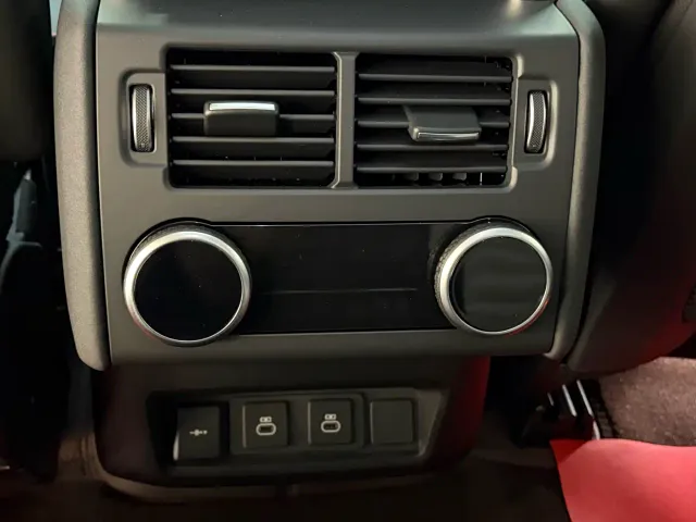 Land Rover Discovery — Фото автомобиля 20