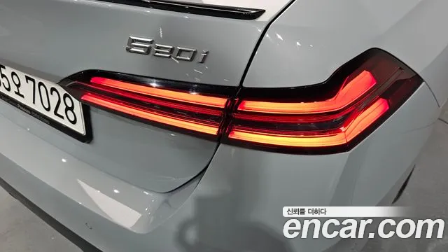 BMW 5-Series — Фото автомобиля 18