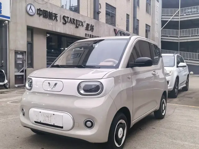 Фотография автомобиля — Wuling Hongguang Mini EV