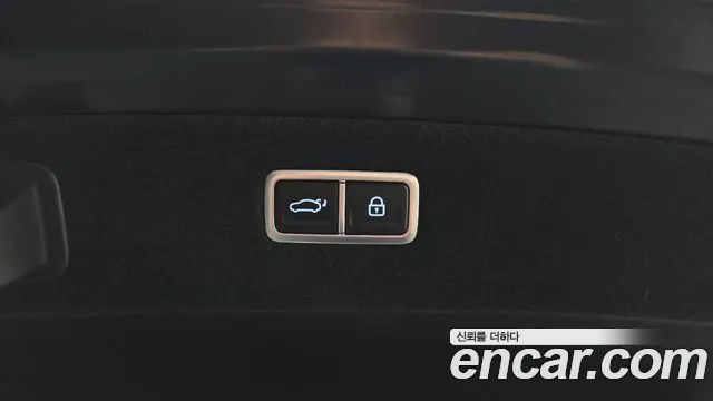 Genesis G90 Бензин 3.5 турбо AWD — Фото автомобиля 20