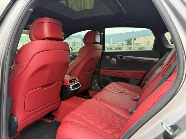 Genesis G80 — Фото автомобиля 7
