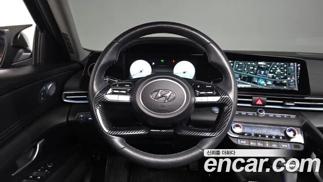 Hyundai Avante CN7 — Фото автомобиля 13