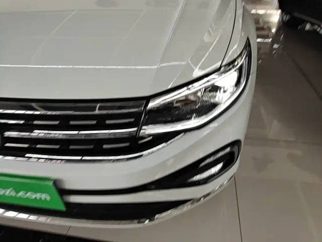 Volkswagen Bora — Фото автомобиля 23