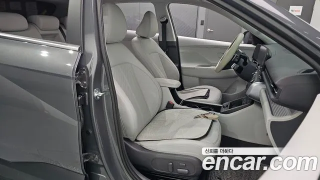 Hyundai Kona SX2 — Фото автомобиля 16