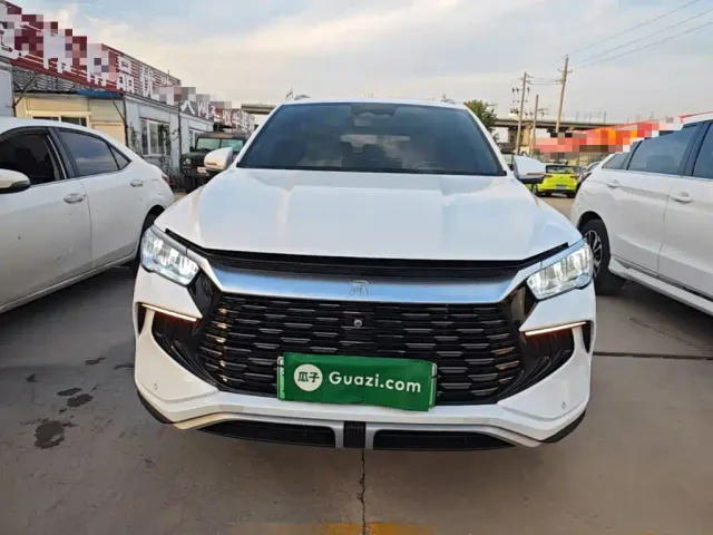 BYD Song Pro — Фото автомобиля 2