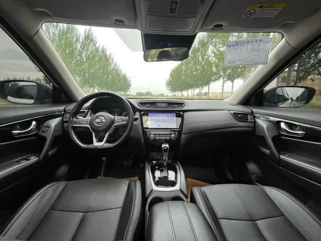 Nissan X-Trail — Фото автомобиля 11