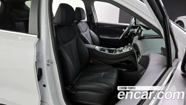 Hyundai Santafe — Фото автомобиля 12