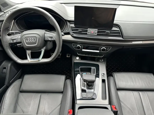 Audi Q5L — Фото автомобиля 6