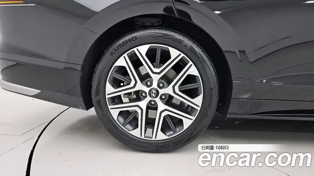 Hyundai Grandeur Grandeur (GN7) 3.5 Бензин 2WD — Фото автомобиля 5