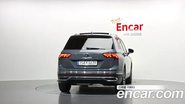 Volkswagen Tiguan Generation 2 — Фото автомобиля 3