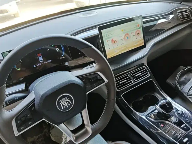 BYD Qin PLUS — Фото автомобиля 9