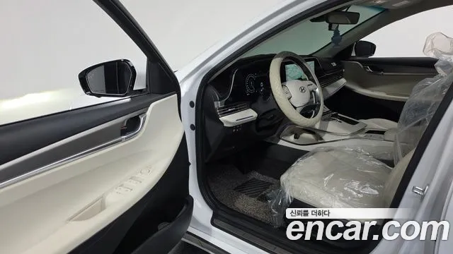 Hyundai Grandeur Новый Grandeur IG — Фото автомобиля 10