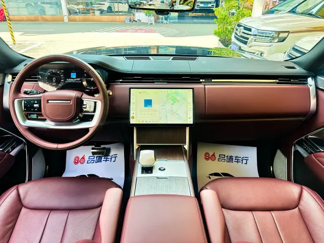 Land Rover Range Rover — Фото автомобиля 6
