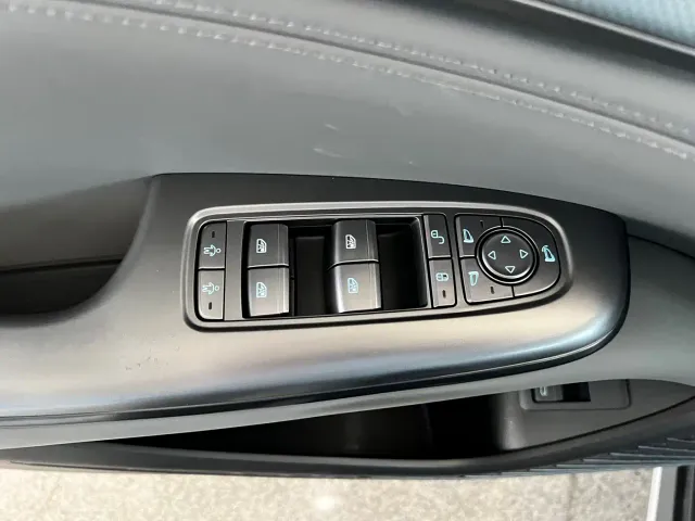 BYD Seal 07 DM-i — Фото автомобиля 14