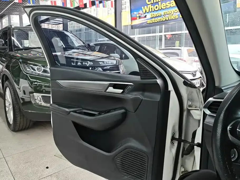 Ford Ford Escort 2021 1.5L Automatic Diamond Edition — Фото автомобиля 7