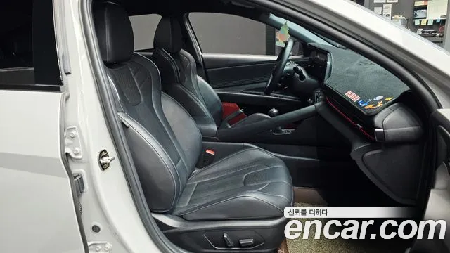 Hyundai Avante CN7 — Фото автомобиля 26