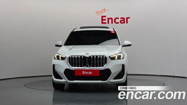 BMW X1 — Фото автомобиля 3