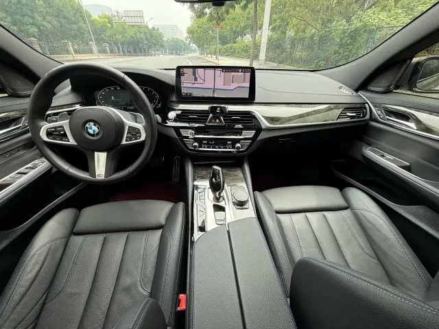 BMW 6 Series Gran Turismo — Фото автомобиля 24