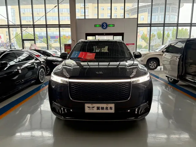 Li Auto ONE — Фото автомобиля 2