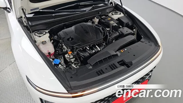 Hyundai Grandeur GN7 — Фото автомобиля 8