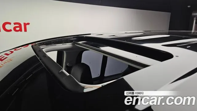 Hyundai Staria Staria 4WD Tourer 9 мест — Фото автомобиля 19