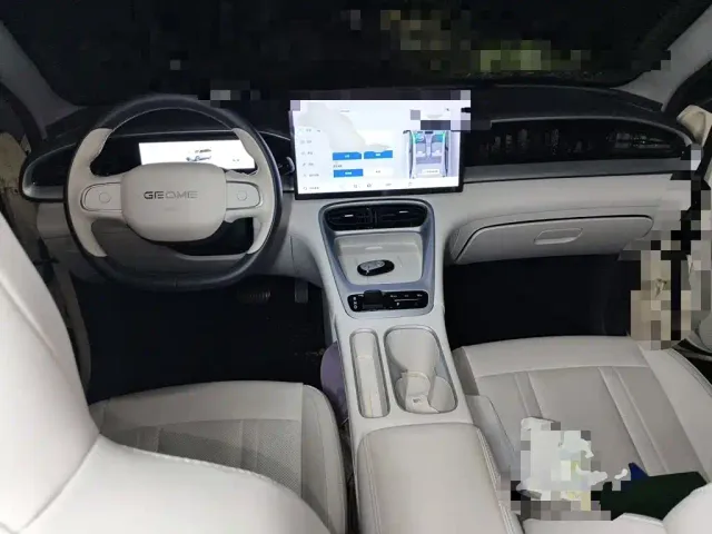 Geely Starry Wish — Фото автомобиля 10