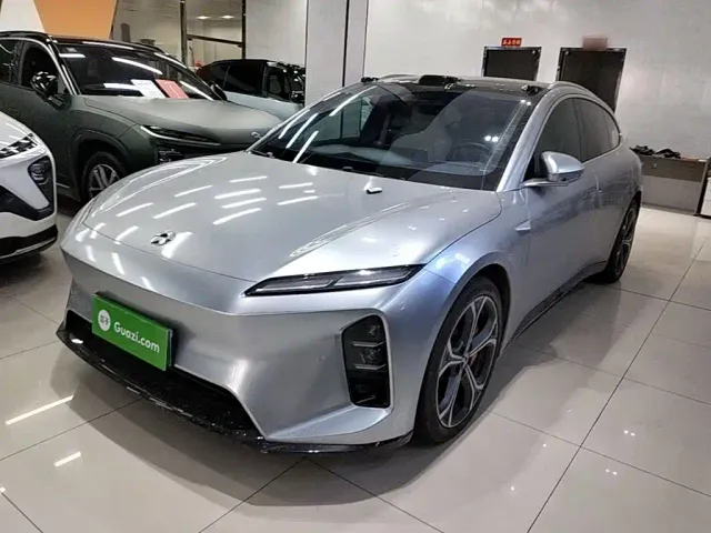 Фотография автомобиля — Nio ET5 Touring
