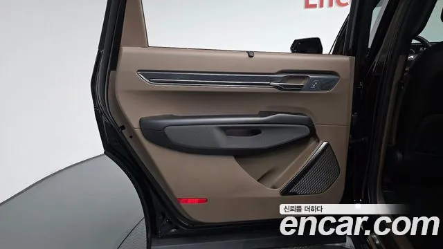 Kia EV9 — Фото автомобиля 14
