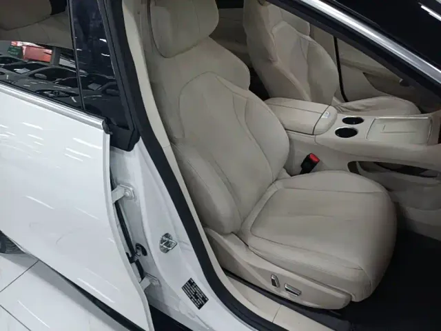 Forthing Xinghai S7 — Фото автомобиля 24