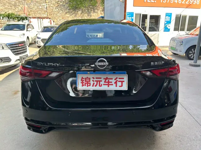 Nissan Sylphy — Фото автомобиля 8