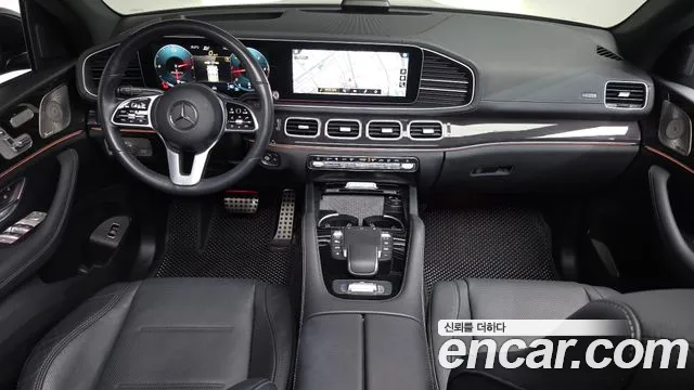 Mercedes-Benz GLE-Class — Фото автомобиля 10