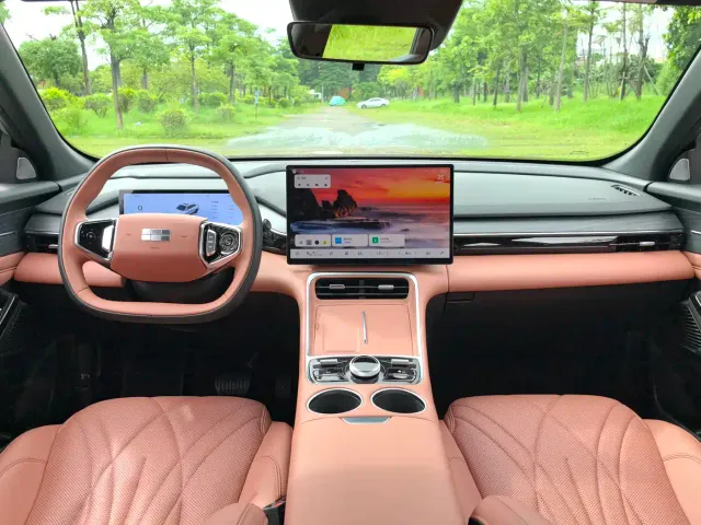 Geely Galaxy L6 — Фото автомобиля 12