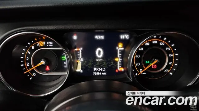 Jeep Wrangler Wrangler (JL) 2.0 Overland 4 двери — Фото автомобиля 8
