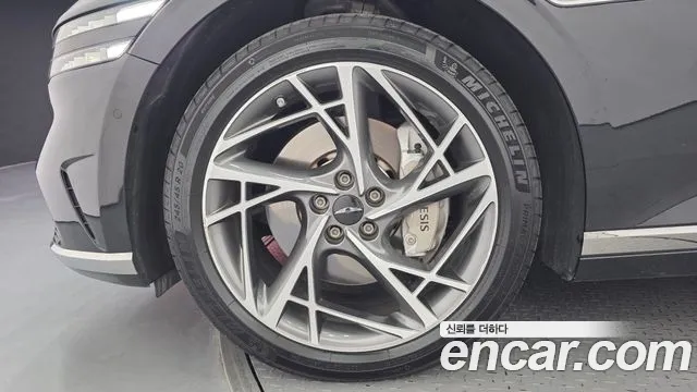 Genesis G90 RS4 — Фото автомобиля 5