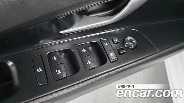 Hyundai AVANTE Avante (CN7) — Фото автомобиля 14
