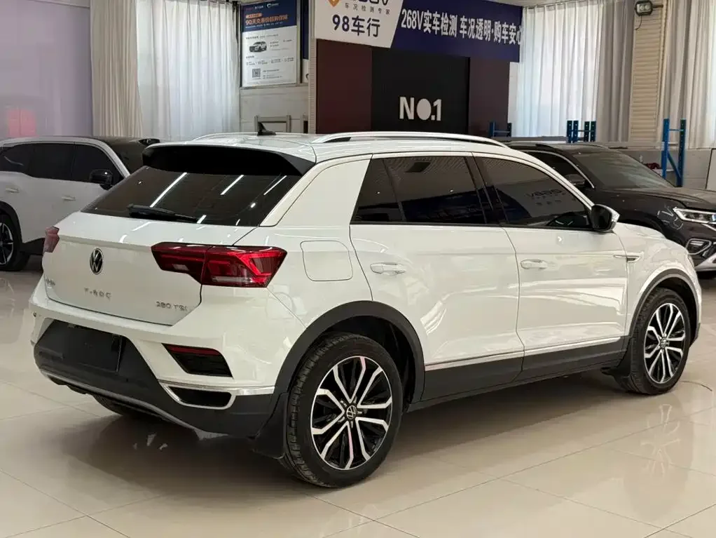Volkswagen Volkswagen T-ROC 2021 280TSI DSG 2WD Comfort Smart Connect Edition — Фото автомобиля 4