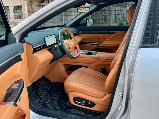 Dongfeng eπ 008 — Фото автомобиля 9