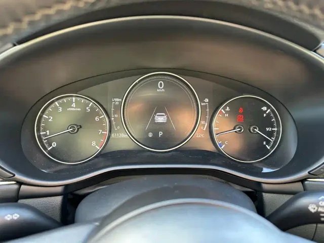 Mazda Axela — Фото автомобиля 11