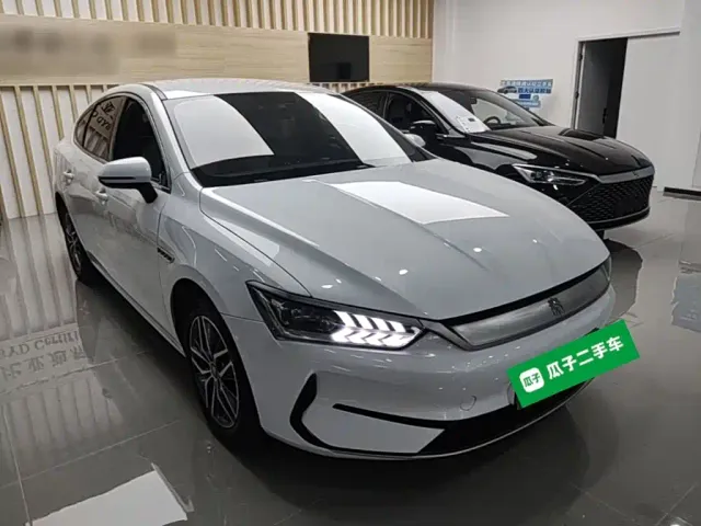 BYD Qin PLUS — Фото автомобиля 3