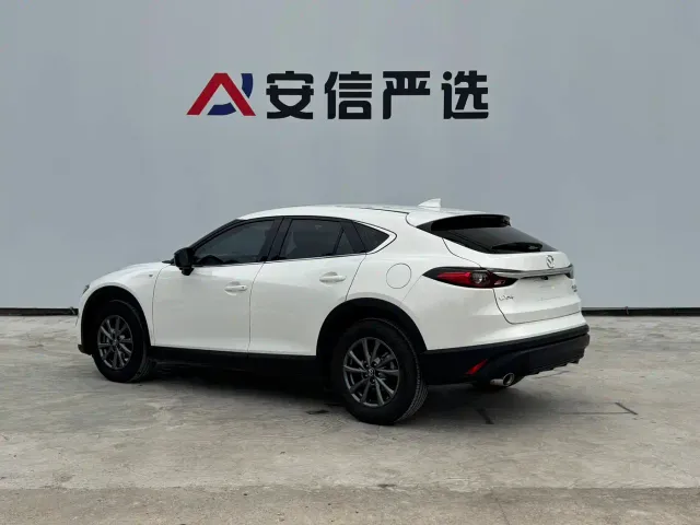Mazda CX-4 — Фото автомобиля 6