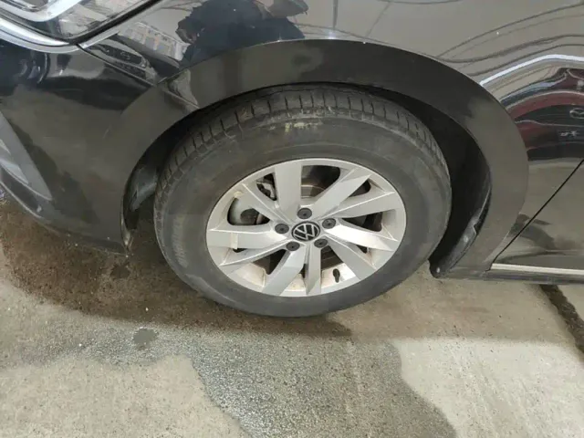 Volkswagen Passat — Фото автомобиля 22