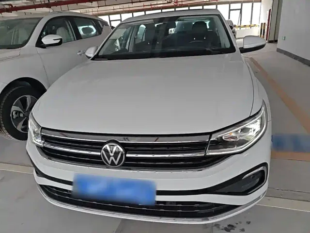 Volkswagen Bora — Фото автомобиля 2