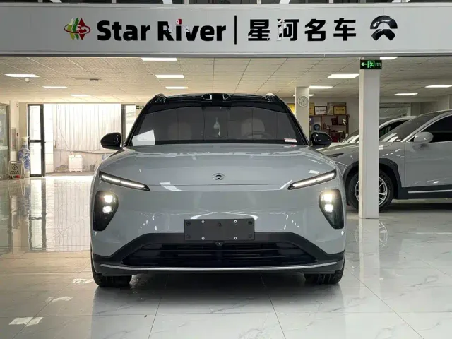 Nio ES6 — Фото автомобиля 2