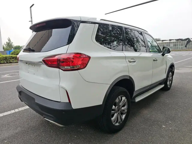 Maxus SAIC Maxus D90 Pro — Фото автомобиля 6